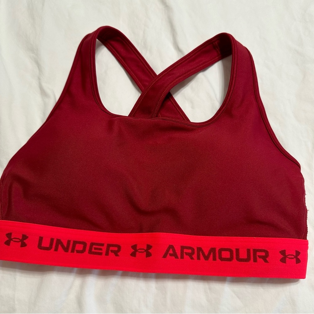 Medium Under Armour Sports Bra Crossback